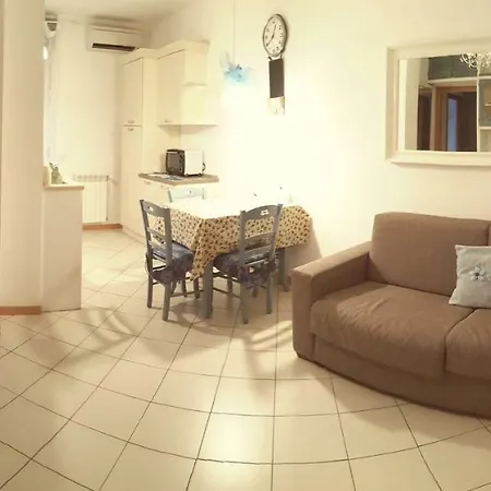 Casa Piccolina サルツァーナ